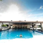 Condominio Diroma Resorts Internacional Flats